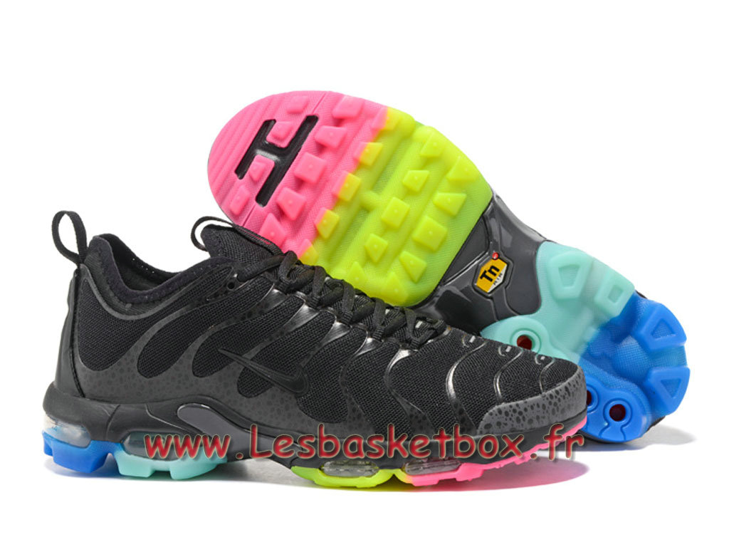 nike requin couleur